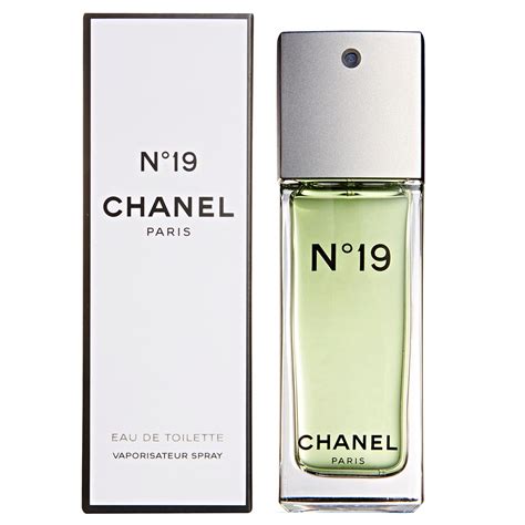 who wears chanel no 19|is Chanel 19 discontinued.